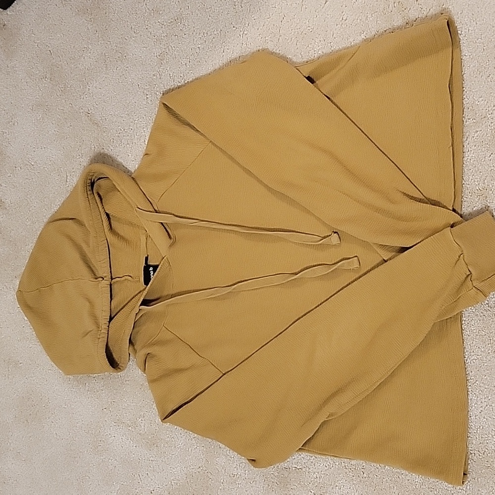 Mono B Cropped Hoodie Sweatshirt